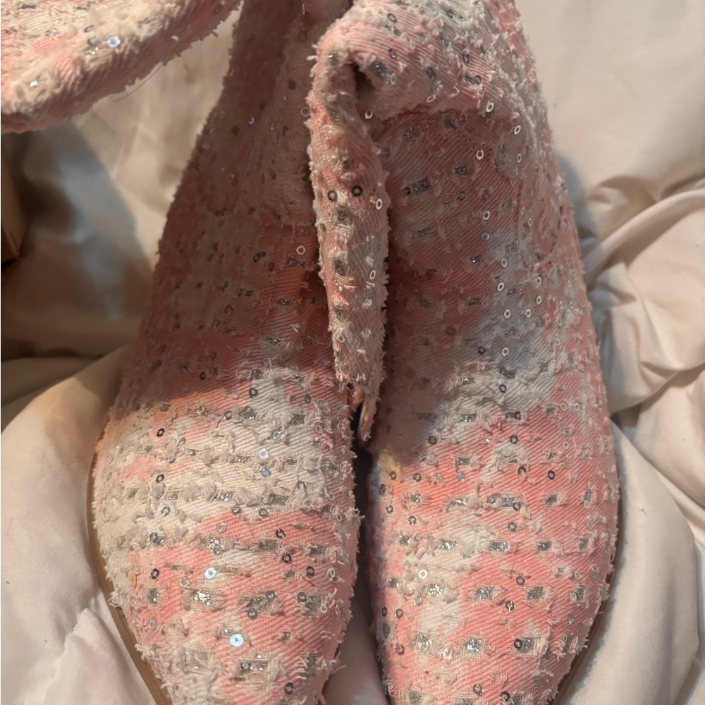 Elegant Pink Sequin Women's Shoes